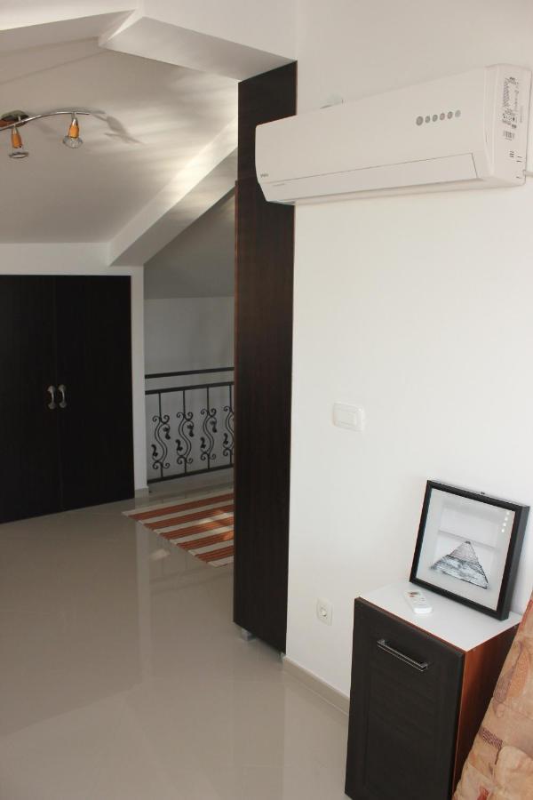 Penthouse By The Sea Lejlighed Tivat Eksteriør billede