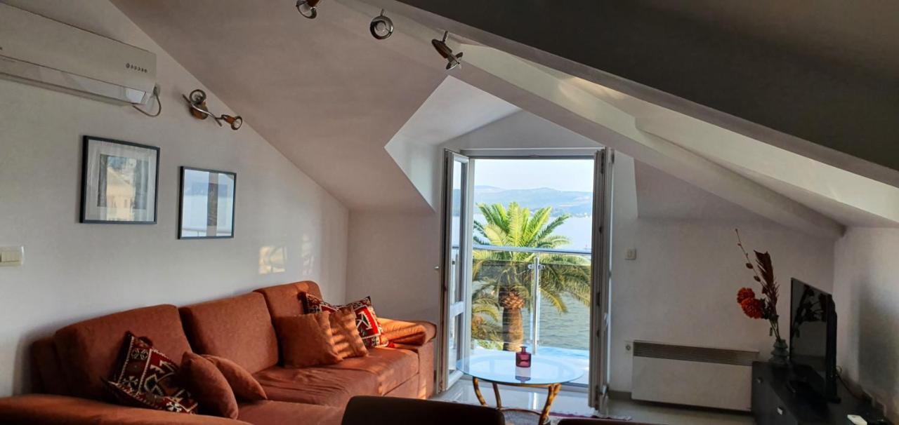 Penthouse By The Sea Lejlighed Tivat Eksteriør billede